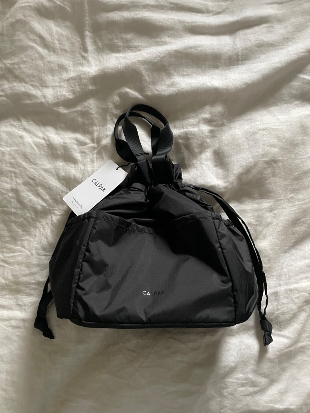 NWT Calpak insulated lunch bag tote waterproof insulated sporty